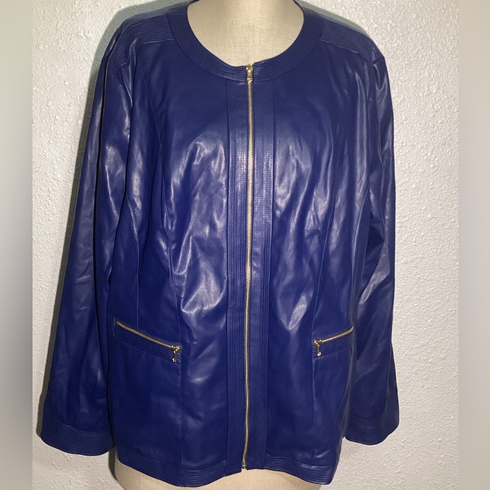 Chico’s Faux leather zip up  jacket size XL